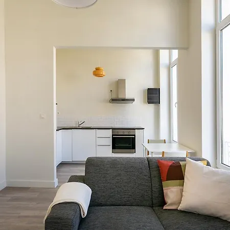 Nice Furnished Aaa- Location *